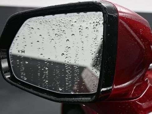 Used 2021 Cadillac XT5 Premium Luxury image 5