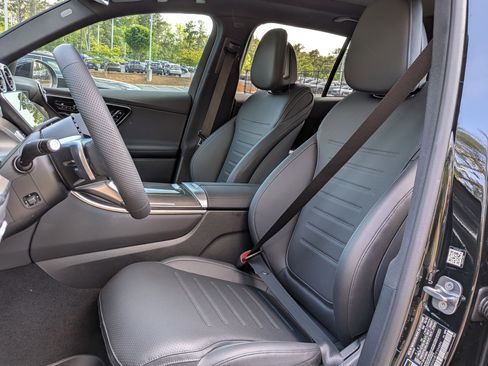 New 2026 Mercedes-Benz GLC 300 4MATIC image 16