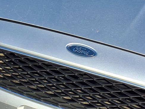 Used 2017 Ford Focus SE image 24