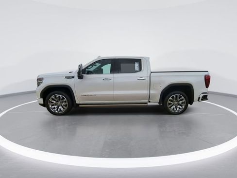 Used 2024 GMC Sierra 1500 Denali w/ Denali Reserve Package AWD/4WD image 5