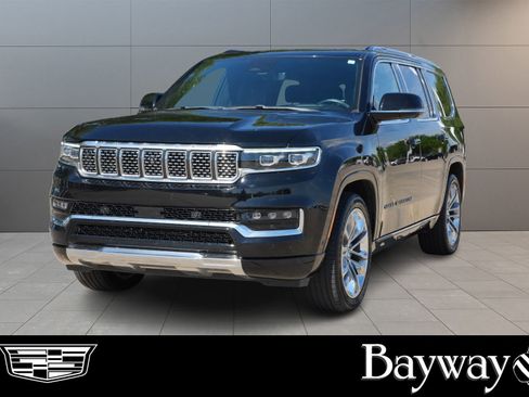 Used 2022 Jeep Grand Wagoneer Series II AWD/4WD image 1