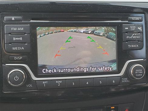 Used 2018 Nissan Sentra SV image 31