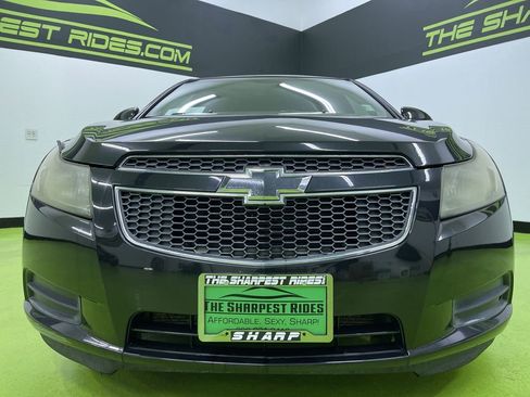 Used 2014 Chevrolet Cruze LT image 3