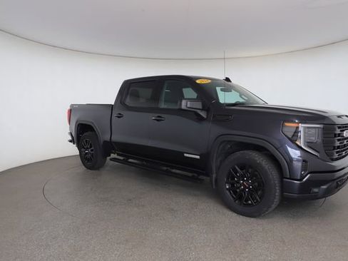 Used 2024 GMC Sierra 1500 Elevation AWD/4WD image 27