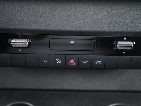 Used 2023 Mercedes-Benz Sprinter 4500 image 19