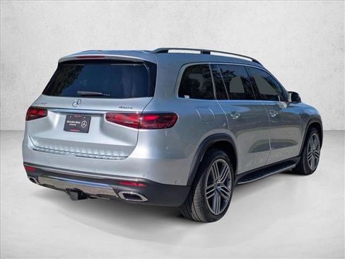 New 2026 Mercedes-Benz GLS 450 4MATIC image 2