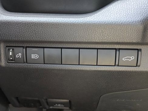 Used 2024 Toyota RAV4 XLE image 25