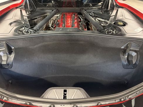 Used 2022 Chevrolet Corvette Stingray Preferred Cpe w/ Z51 Performance Package RWD image 38