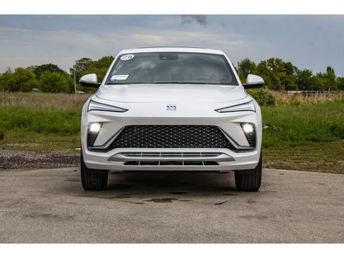 New 2025 Buick Envista Avenir image 44