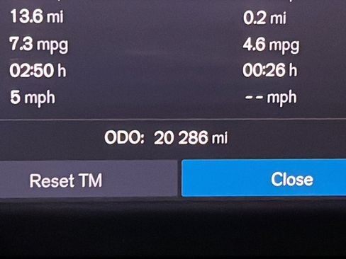 Used 2023 Volvo XC90 B5 Core AWD/4WD image 10