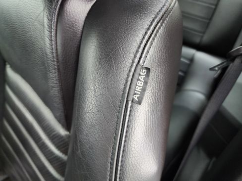 Used 2007 Ford Mustang GT image 48