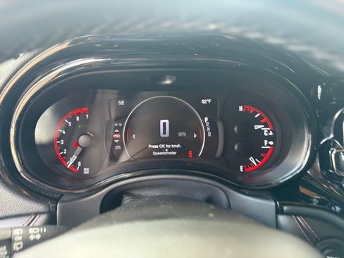 Used 2021 Dodge Durango R/T w/ Blacktop Package AWD/4WD image 17