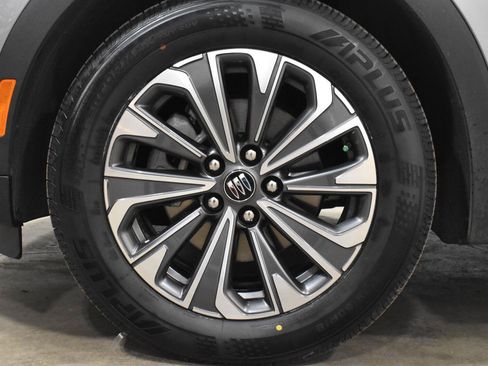 Used 2024 Buick Envision Preferred AWD/4WD image 29