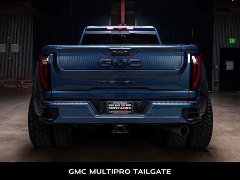 Used 2026 GMC Sierra 3500 Denali Ultimate image 8