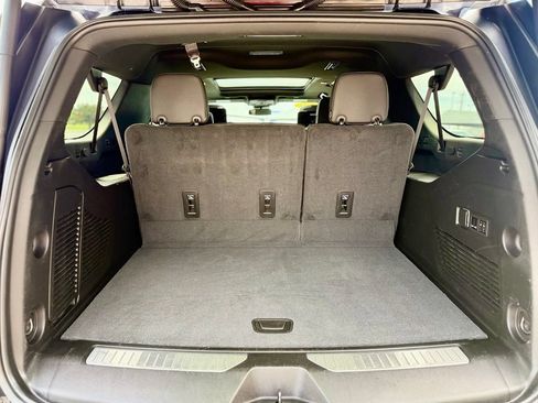 Used 2023 GMC Yukon XL AT4 w/ LPO, Floor Liner Package AWD/4WD image 16