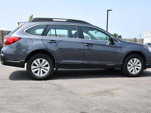 Used 2018 Subaru Outback 2.5i AWD/4WD image 8