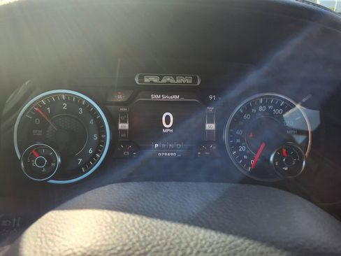 Used 2020 RAM 1500 Laramie w/ Sport Appearance Package AWD/4WD image 16