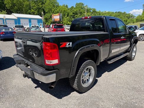 Used 2009 GMC Sierra 2500 SLE w/ Convenience Package AWD/4WD image 34