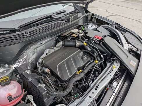 New 2026 Chevrolet Trax LT w/ Driver Confidence Package image 12