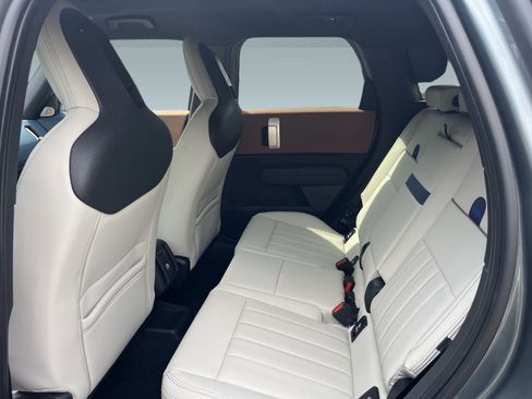 Used 2025 MINI Cooper Countryman S w/ Comfort Package Max image 13