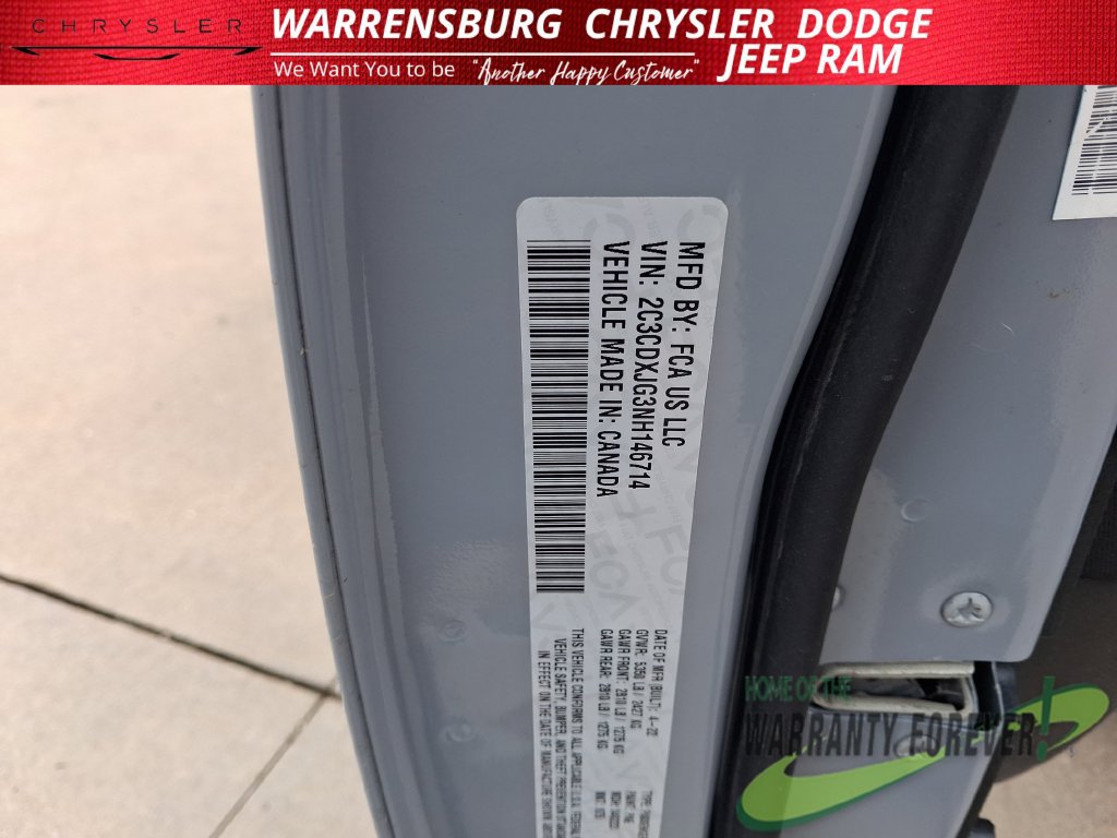 Used 2022 Dodge Charger SXT w/ Blacktop Package AWD/4WD image 11