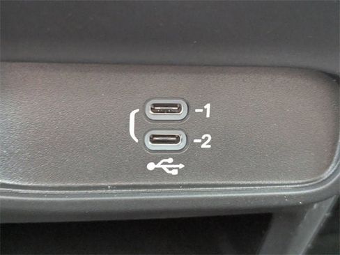 New 2026 Chrysler Pacifica Select w/ S Appearance Package image 20