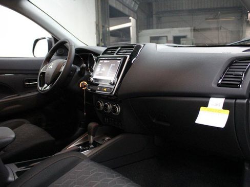 New 2026 Mitsubishi Outlander Sport LE AWD/4WD image 16