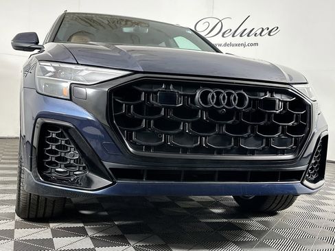 Used 2025 Audi Q8 Premium Plus w/ Premium Plus Package AWD/4WD image 31