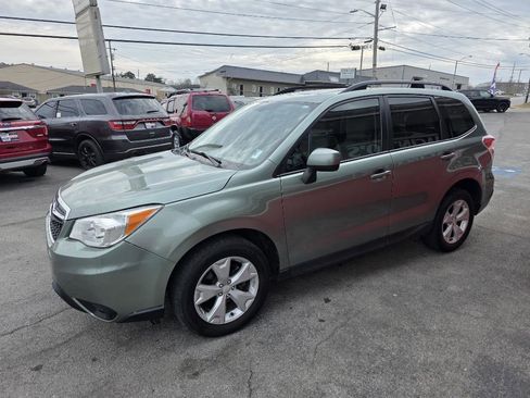 Used 2015 Subaru Forester 2.5i Premium w/ Popular Package #2 image 2