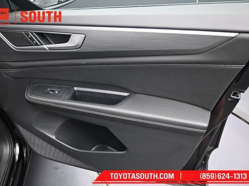 Used 2026 Volkswagen Atlas Cross Sport SE AWD/4WD image 35