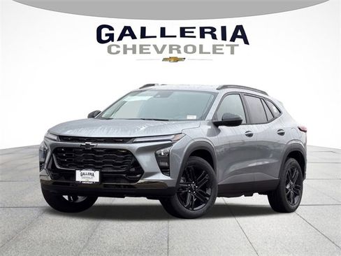 New 2026 Chevrolet Trax ACTIV w/ Driver Confidence Package image 1