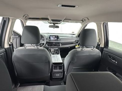 New 2026 Nissan Rogue SV AWD/4WD image 18
