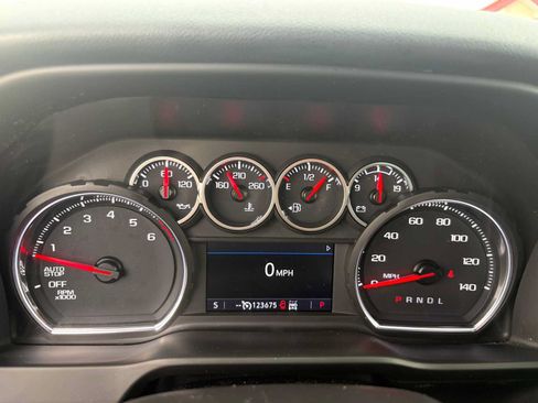Used 2021 Chevrolet Silverado 1500 LT Trail Boss w/ Convenience Package II AWD/4WD image 14