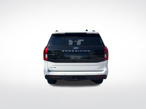 Used 2025 Ford Expedition Active image 7