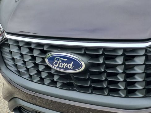 Used 2023 Ford Escape Active AWD/4WD image 12