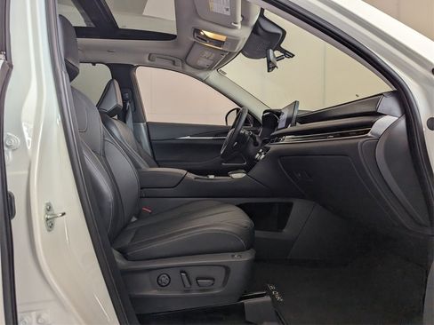 Certified 2025 INFINITI QX60 Sensory w/ Vision Package image 19