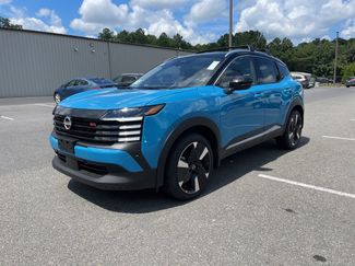 New 2025 Nissan Kicks SR w/ SR Premium Package video 2