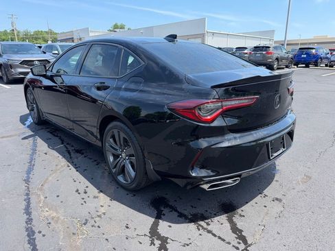 Used 2022 Acura TLX SH-AWD w/ A-SPEC Pkg image 9