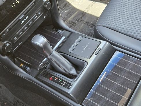 Used 2022 Lexus GX 460 Premium w/ Premium Package image 9