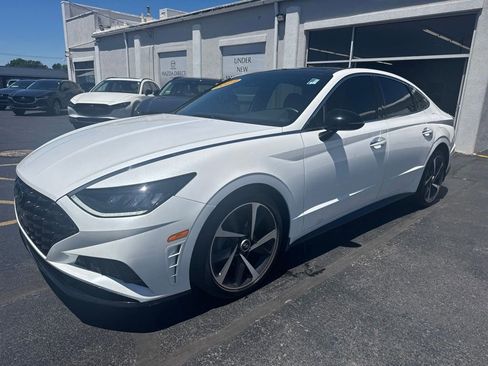 Used 2022 Hyundai Sonata SEL Plus FWD image 1