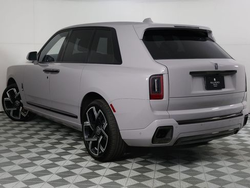 New 2026 Rolls-Royce Cullinan Black Badge image 2