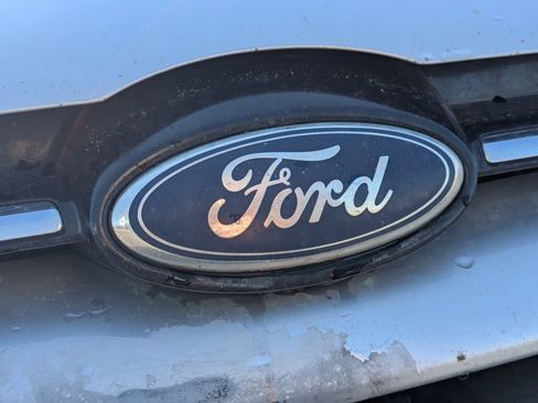 Used 2012 Ford Focus SEL image 11