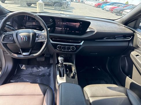 Used 2024 Buick Envista Sport Touring w/ Convenience I Package FWD image 12