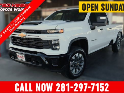Used 2025 Chevrolet Silverado 2500 Custom w/ Custom Value Package image 1