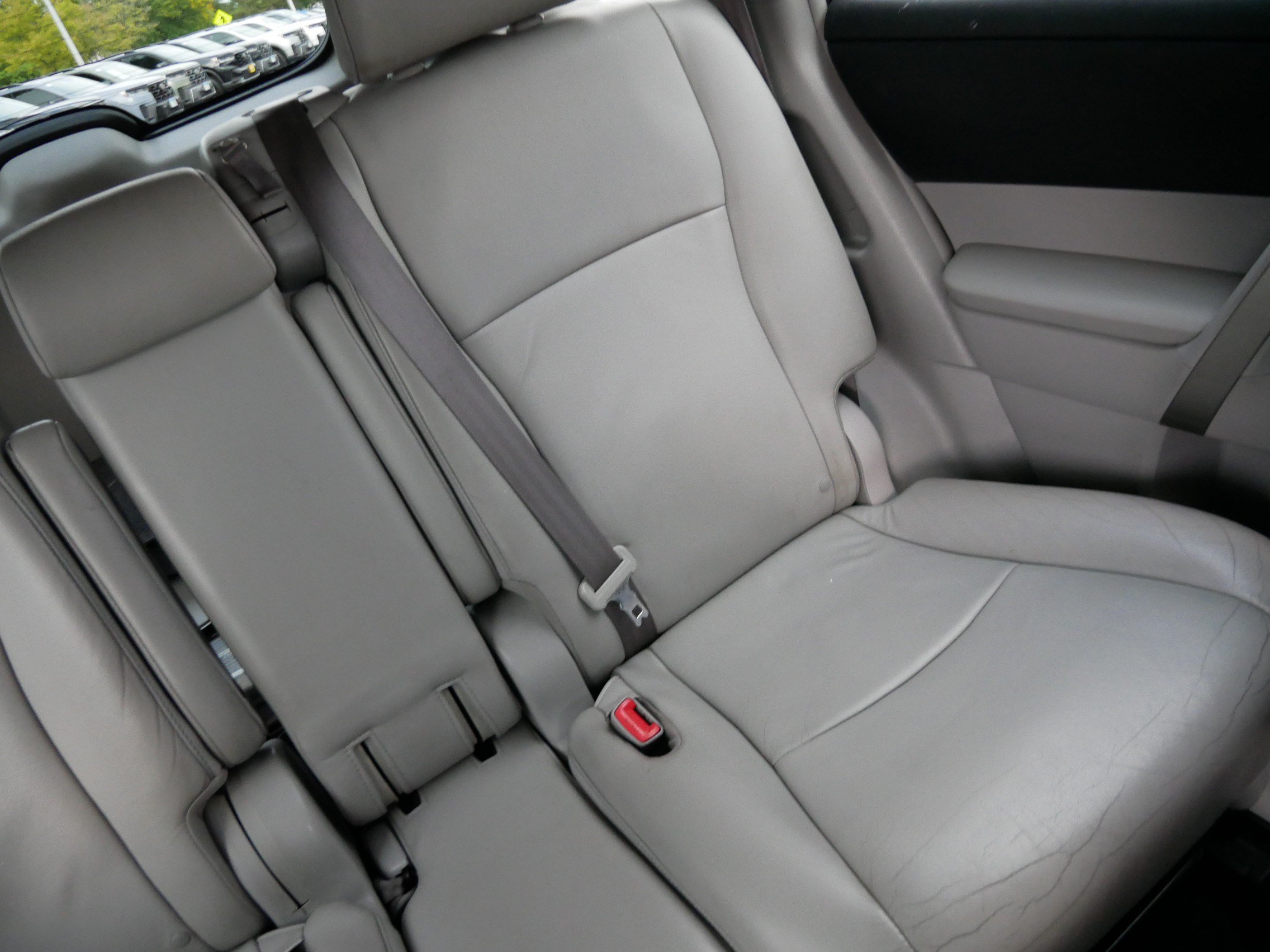Used 2013 Toyota Highlander SE AWD/4WD image 14