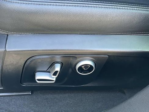 Used 2021 Maserati Levante S image 20