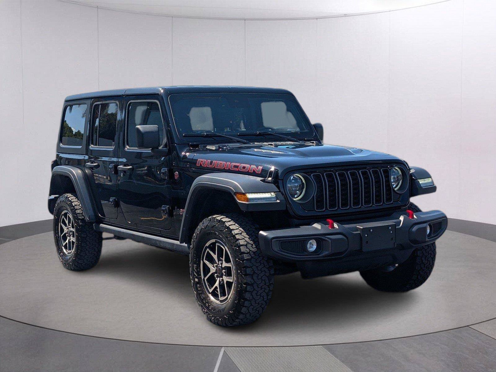 Used 2025 Jeep Wrangler Unlimited Rubicon AWD/4WD image 9