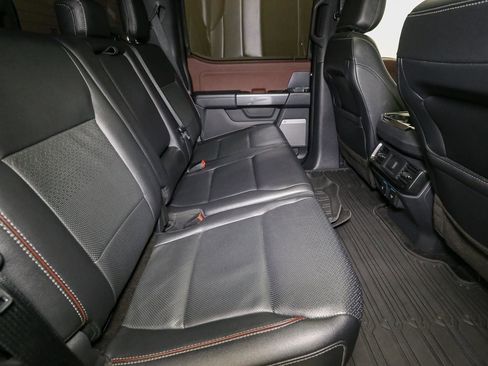 Used 2021 Ford F150 Lariat w/ Max Trailer Tow Package image 22