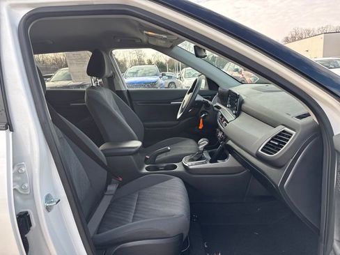 Certified 2024 Kia Seltos LX image 10