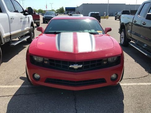 Used 2010 Chevrolet Camaro LT w/ Black Stripe Package RWD image 9